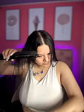 Megaan  More online show from December 19, 2025, 12:58 am