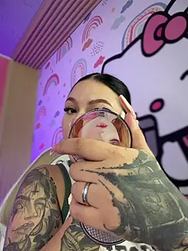 Snapshot of Megaan__More chatting on February 10, 2026, 2:43 am Megaan More online show from February 10, 2026, 2:43 am