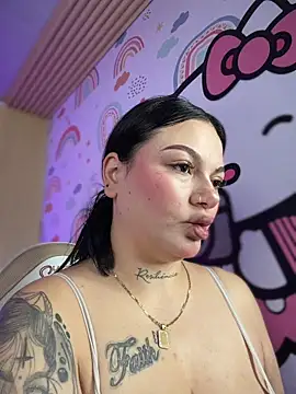 Snapshot of Megaan__More chatting on February 18, 2026, 2:42 am Megaan More online show from February 18, 2026, 2:42 am