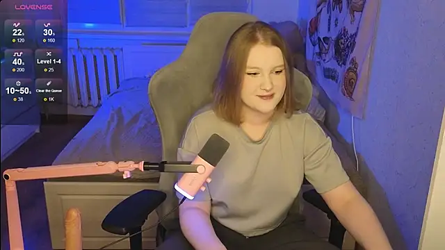 OliviaBlade online show from October 12, 2025, 1:56 pm