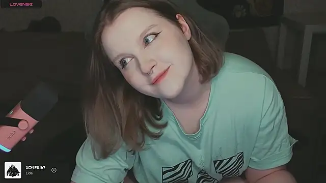 OliviaBlade online show from December 3, 2025, 2:16 pm