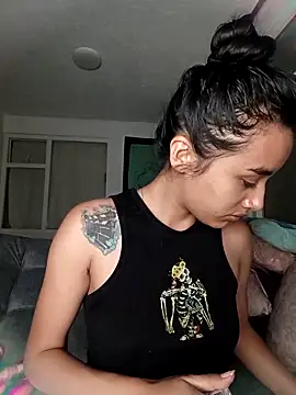 sweetdubros2 online show from October 29, 2025, 5:28 am