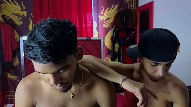 Snapshot of Latin_straight0 chatting on September 22, 2025, 8:37 pm Latin straight0 online show from September 22, 2025, 8:37 pm