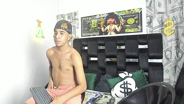 Snapshot of Latin_straight0 chatting on September 17, 2025, 6:21 pm Latin straight0 online show from September 17, 2025, 6:21 pm