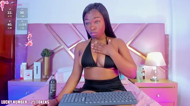 SophieSinclair online show from October 23, 2025, 12:59 pm