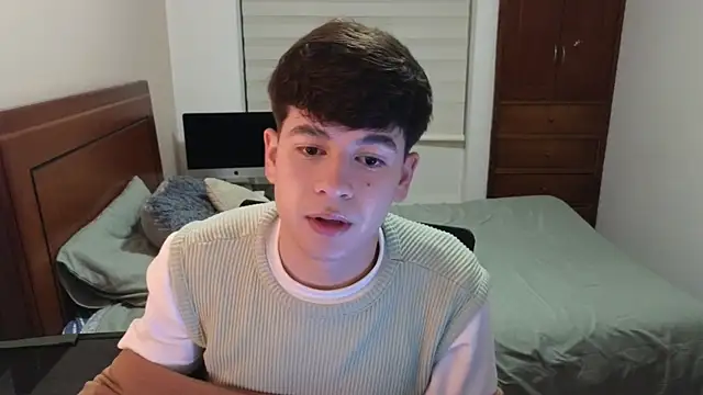 Snapshot of tightncuteass chatting on October 21, 2025, 1:05 am tightncuteass online show from October 21, 2025, 1:05 am