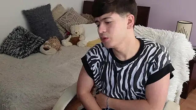 Snapshot of tightncuteass chatting on September 16, 2025, 2:07 pm tightncuteass online show from September 16, 2025, 2:07 pm