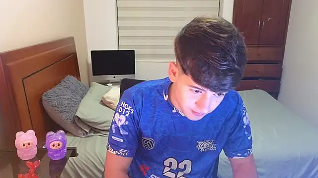 Snapshot of tightncuteass chatting on September 28, 2025, 11:12 pm tightncuteass online show from September 28, 2025, 11:12 pm