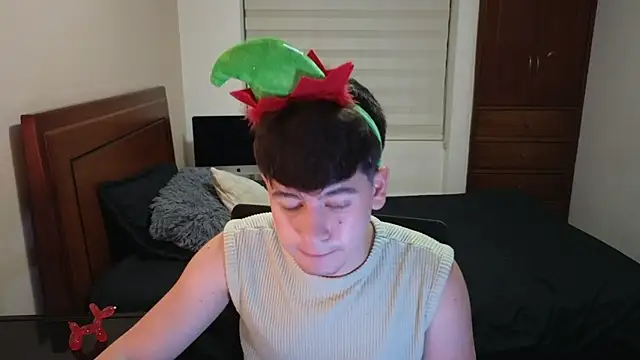 Snapshot of tightncuteass chatting on November 4, 2025, 12:36 am tightncuteass online show from November 4, 2025, 12:36 am