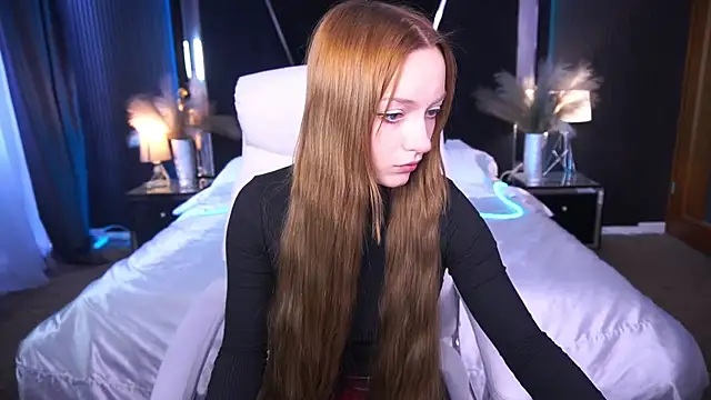 FoxyMayy online show from October 15, 2025, 12:46 pm