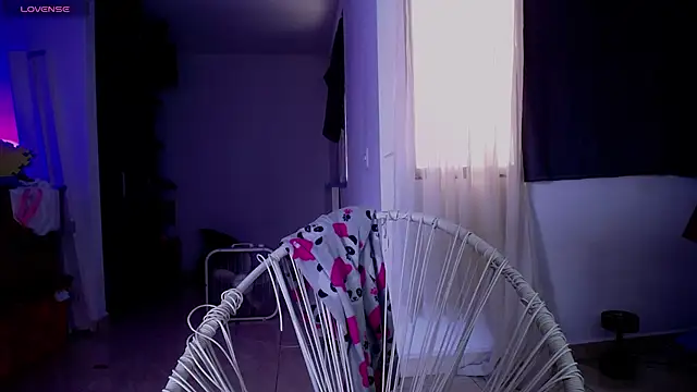 Leslie Bussh  online show from August 1, 2026, 7:34 pm