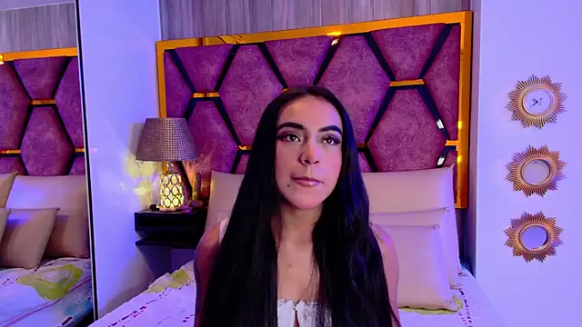 Leslie Bussh  online show from February 17, 2026, 12:02 pm