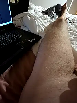 Snapshot of roi-du-silence chatting on October 15, 2025, 10:29 pm roi-du-silence online show from October 15, 2025, 10:29 pm