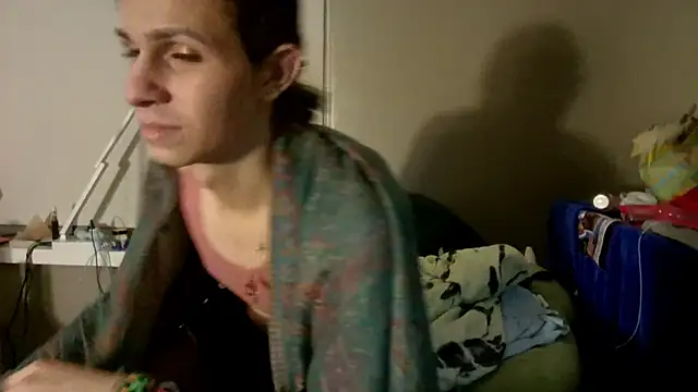 cuddlyavenue online show from October 8, 2025, 11:27 pm