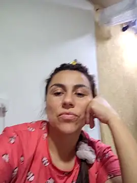 vanessa-titisM online show from April 16, 2026, 1:06 am