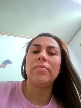 vanessa-titisM online show from April 25, 2026, 5:10 pm