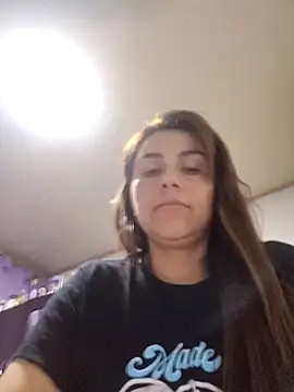 vanessa-titisM online show from April 25, 2026, 9:34 am