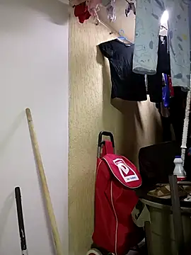 vanessa-titisM online show from February 27, 2026, 3:51 am