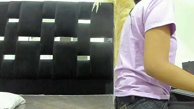 Maeve6721 online show from October 7, 2025, 11:22 am