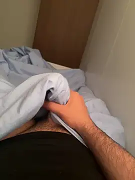 LAZ3R1 online show from March 1, 2026, 4:01 am