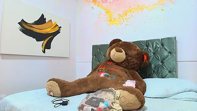 debora ortiz online show from October 28, 2025, 12:48 pm