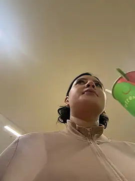GabyMejiaa online show from May 15, 2026, 11:03 pm