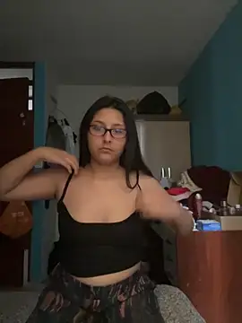 Afroditanamoraix online show from October 29, 2025, 7:02 pm