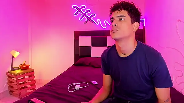 Lucky boys  X online show from October 11, 2025, 11:55 am