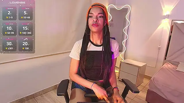 Miagates tay online show from October 23, 2025, 3:16 am