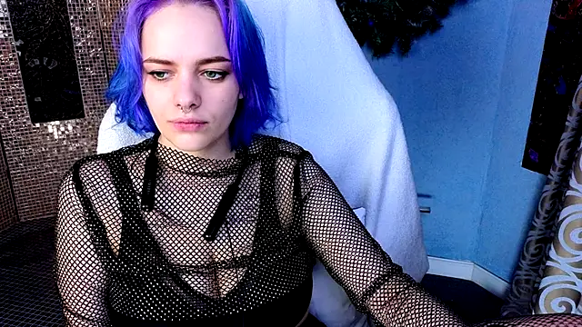 Eniferi online show from January 13, 2026, 1:53 am