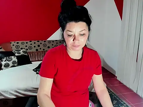 Soffy Skye online show from November 20, 2025, 4:24 am