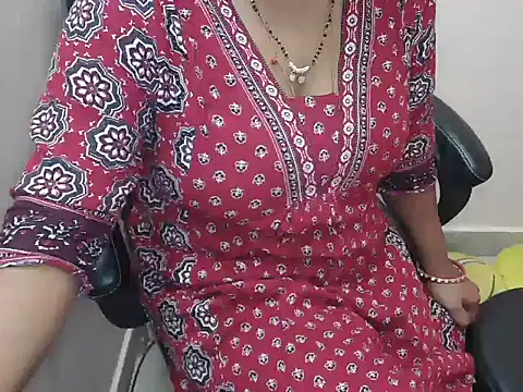 bold naina online show from December 20, 2025, 4:26 am