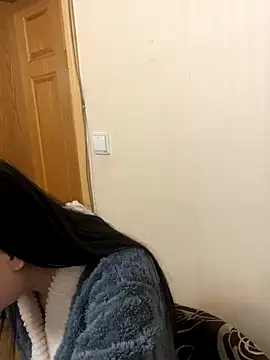 Snapshot of xiuchun100 chatting on November 17, 2025, 11:14 am xiuchun100 online show from November 17, 2025, 11:14 am