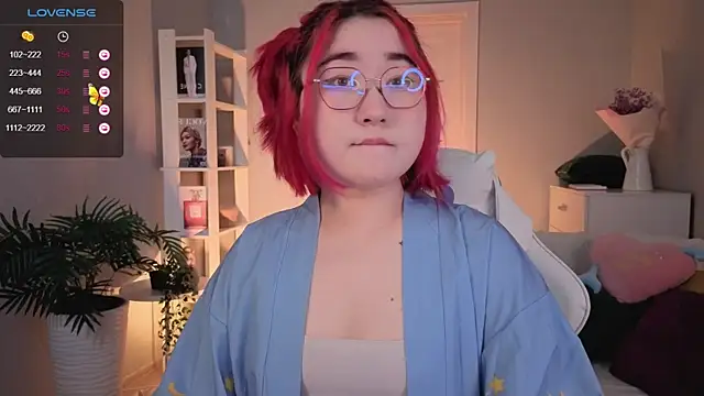 Sexy Peachy online show from September 24, 2025, 7:26 am