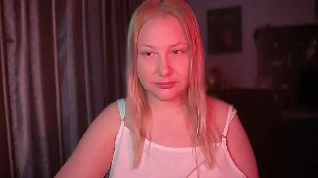 BikiHellena online show from June 26, 2026, 9:37 am