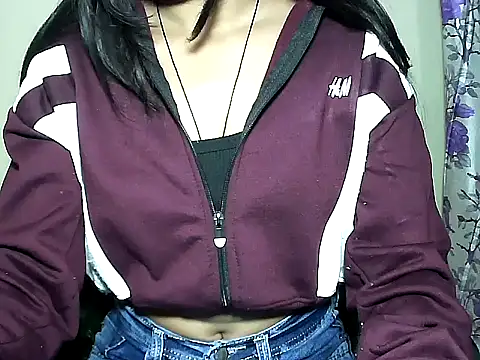 Janvi singh02 online show from January 9, 2026, 6:48 pm