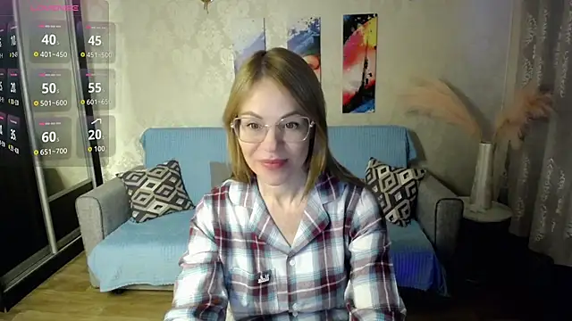 shy hot cat online show from November 27, 2025, 9:21 am