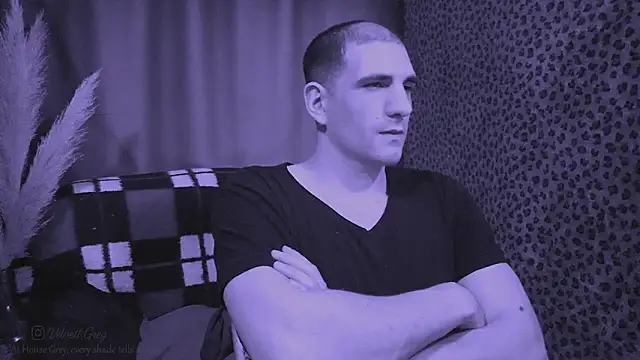 ObeyLust online show from October 17, 2025, 2:26 am