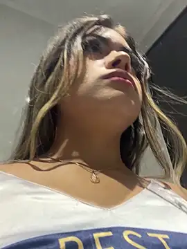 MayaMoanXXX online show from October 10, 2025, 1:23 pm