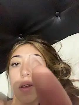 kimmy vegga2 online show from November 2, 2025, 3:28 pm