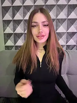 Elizabeth Tay online show from March 1, 2026, 5:35 pm