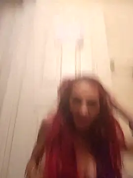 Snapshot of felony000 chatting on April 5, 2026, 8:54 am felony000 online show from April 5, 2026, 8:54 am