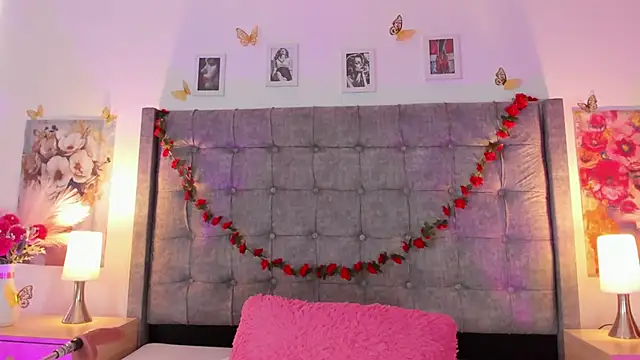 Snapshot of Linda_Fosterr chatting on February 7, 2026, 7:22 pm Linda Fosterr online show from February 7, 2026, 7:22 pm