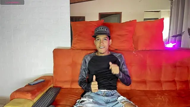 xxKamadevaxx online show from October 27, 2025, 12:39 pm