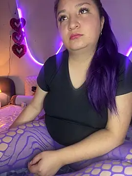 Snapshot of Emma__Fox_ chatting on November 25, 2025, 4:18 pm Emma Fox online show from November 25, 2025, 4:18 pm