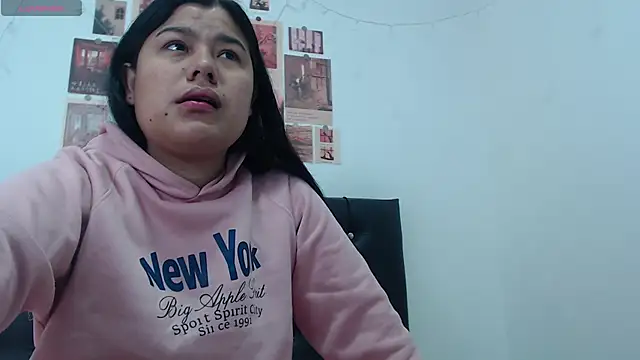 April Becker online show from March 13, 2026, 3:00 am