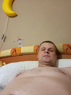 Snapshot of tygros11 chatting on November 9, 2025, 4:33 pm tygros11 online show from November 9, 2025, 4:33 pm