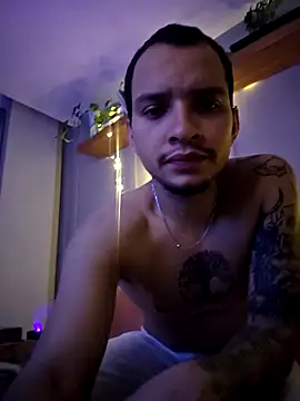 AronShelby420 online show from September 25, 2025, 3:56 am