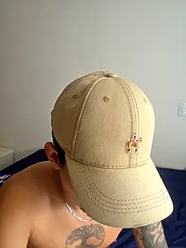 AronShelby420 online show from September 20, 2025, 3:17 pm