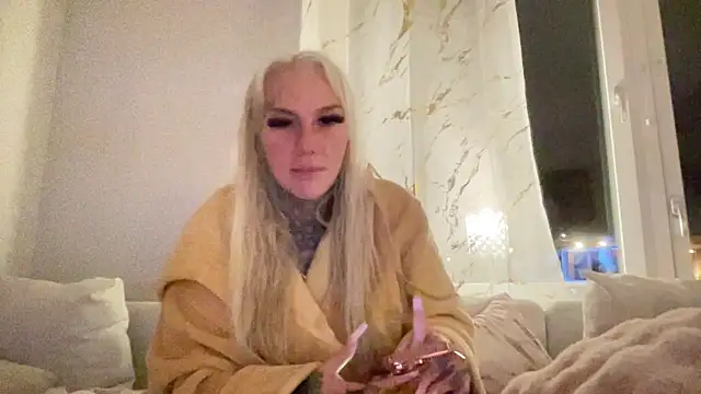 paulinaalatalo online show from February 26, 2026, 9:59 pm